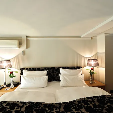 Stage47 Hotel 4*