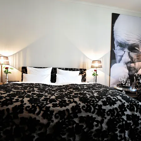 Stage47 Hotel 4*