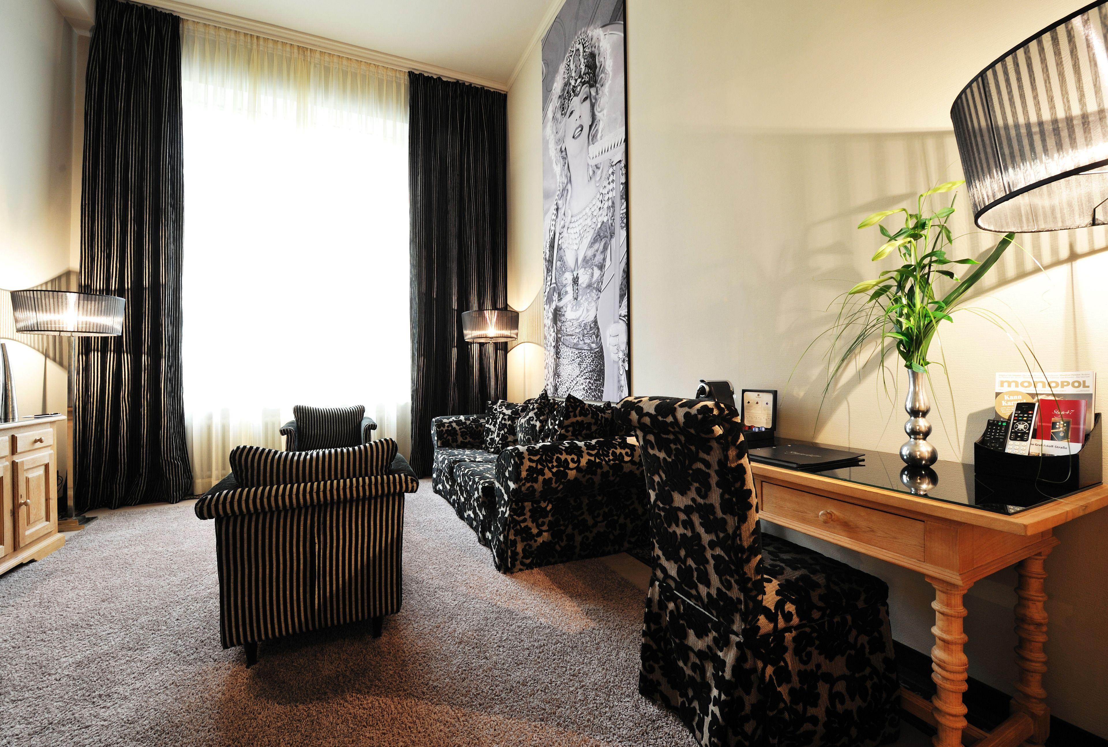 Stage47 Hotel