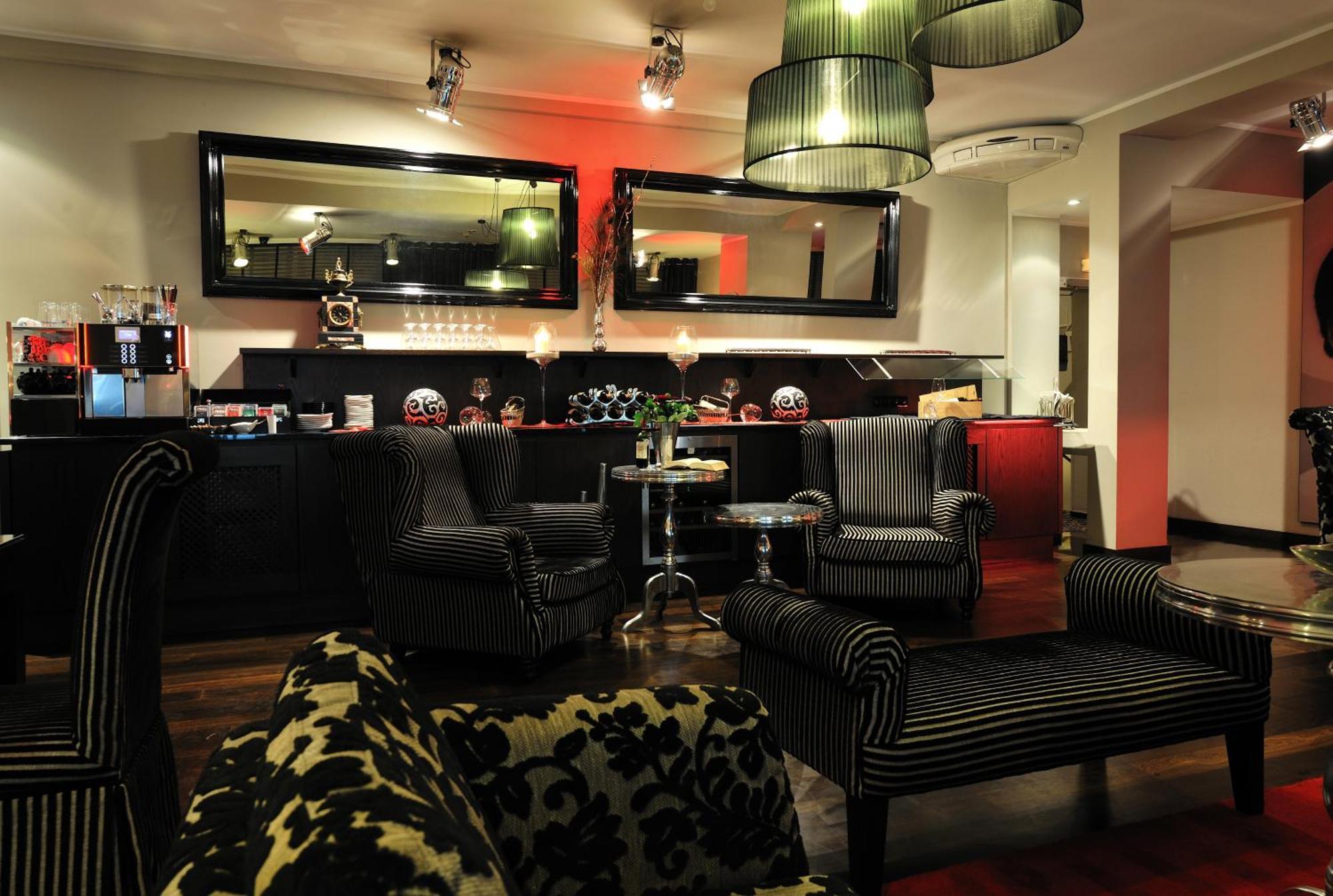 Stage47 Hotel 4*